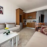 Abi * Sarandë