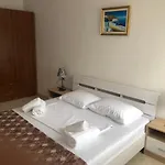 Abi * Sarandë