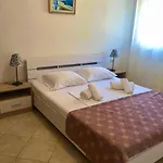 Abi * Sarandë